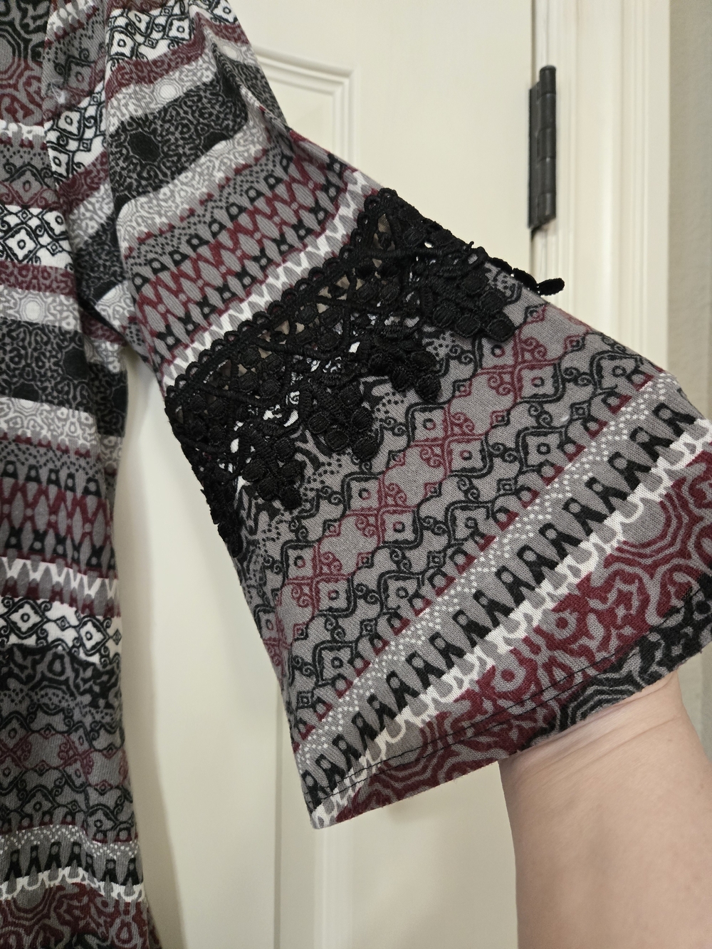Robert Louis Pink Black and White Patterned Scoop Neck Tunic - Picture 3 of 8